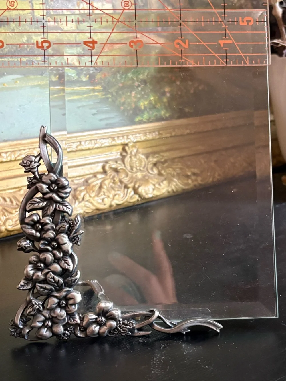 Floral Pewter Bordered Floating Glass Frame Portrait Beveled Edges 4 X 6 Photo